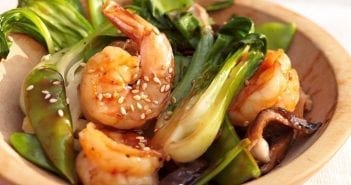 Paksoi met pittige garnalen
